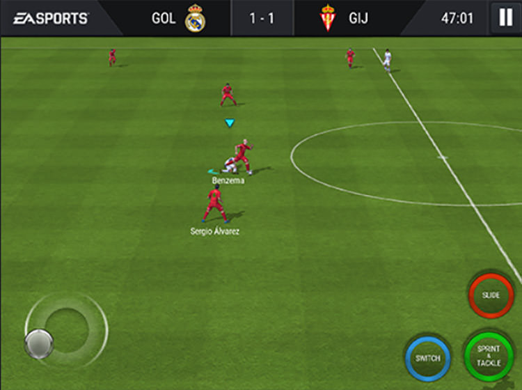 FIFA Mobile Tackling